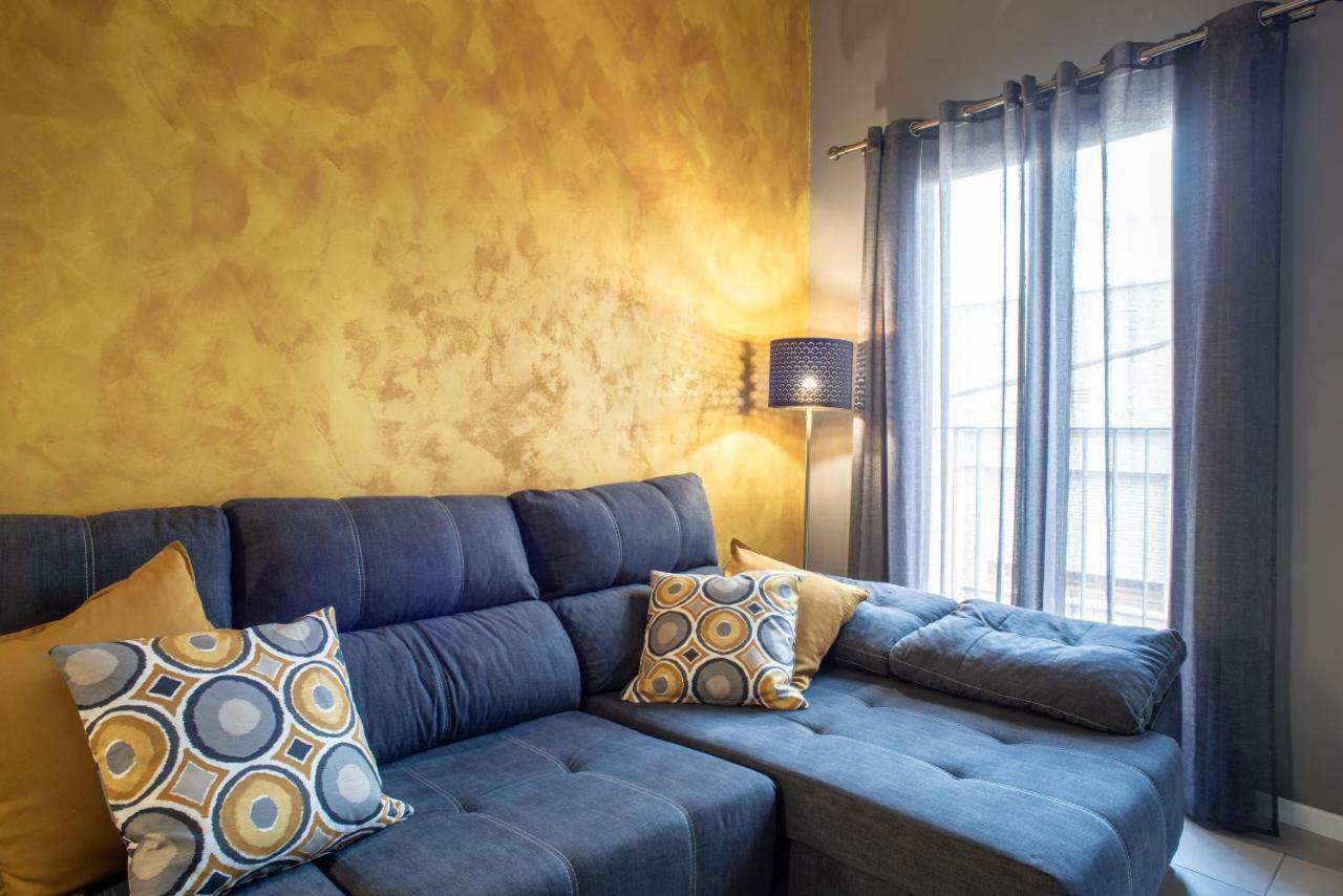 Pep Ventura Apartment Figueres  Luaran gambar